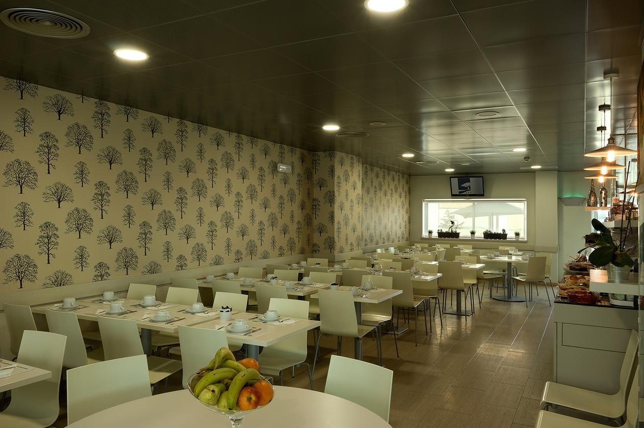 Cova Da Iria Hotel Фатима Екстериор снимка